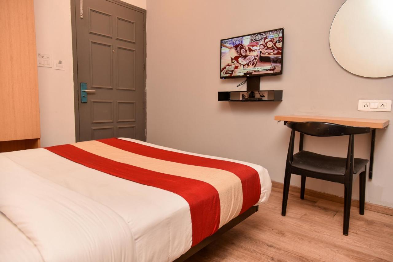 White Saffron Hotel Delhi (National Capital Territory of India)