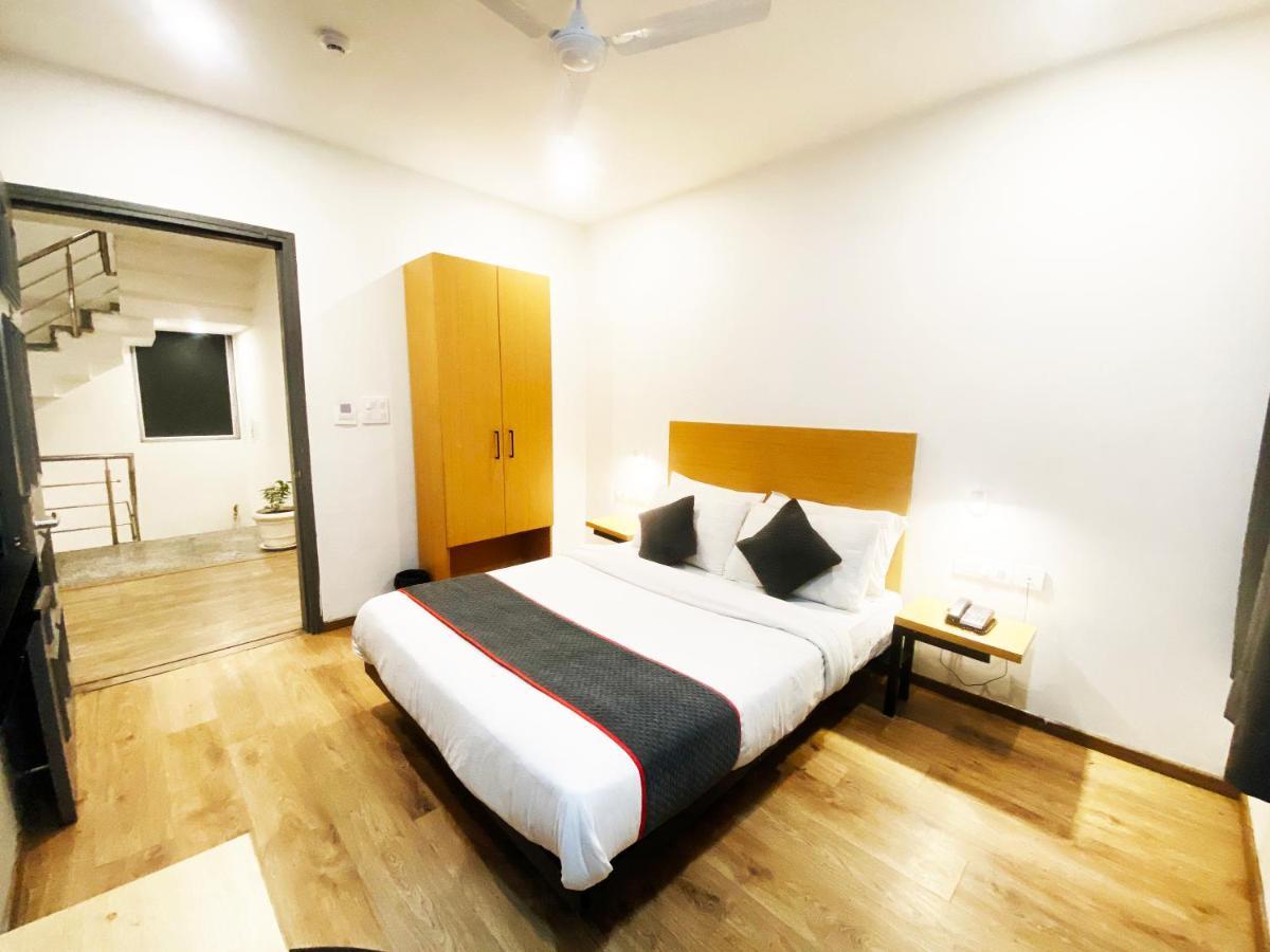 Hotel White Saffron Delhi (National Capital Territory of India)